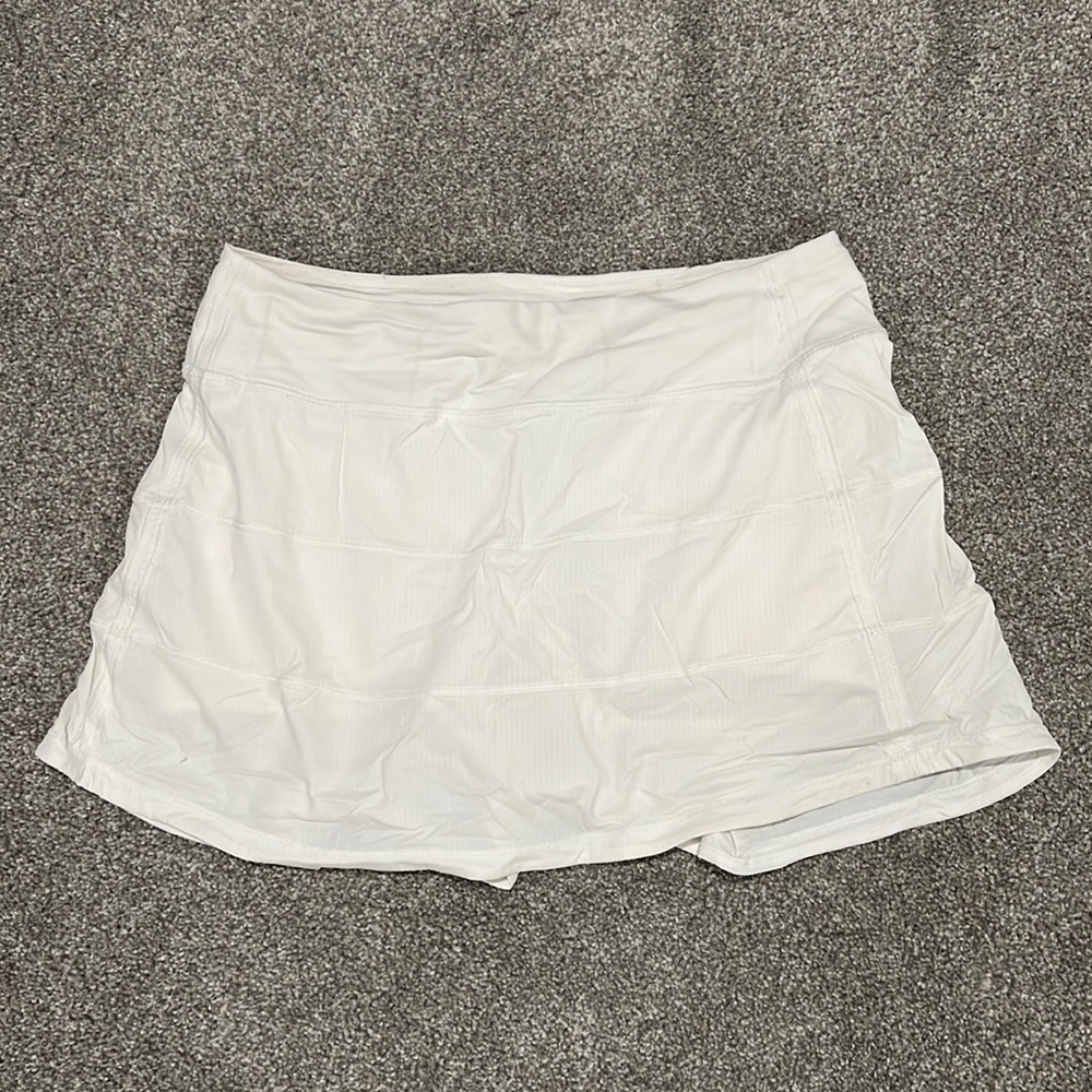 White Lululemon Pace Rival Skirt.